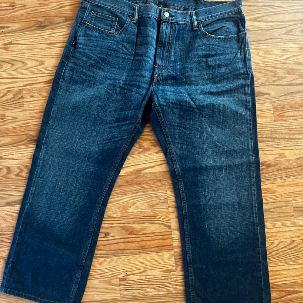 Levi’s 559 straight fit denim jeans men’s size 42